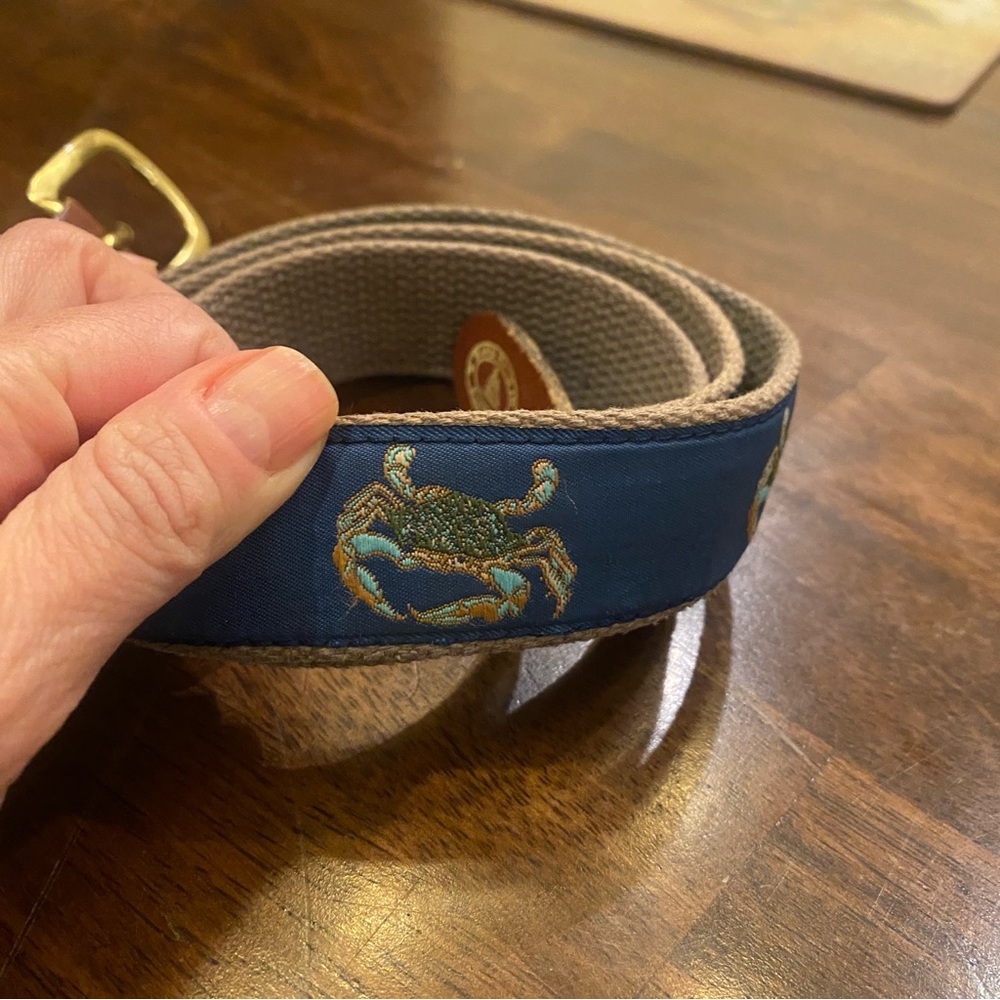 Leather man ltd. brand crab graphic belt